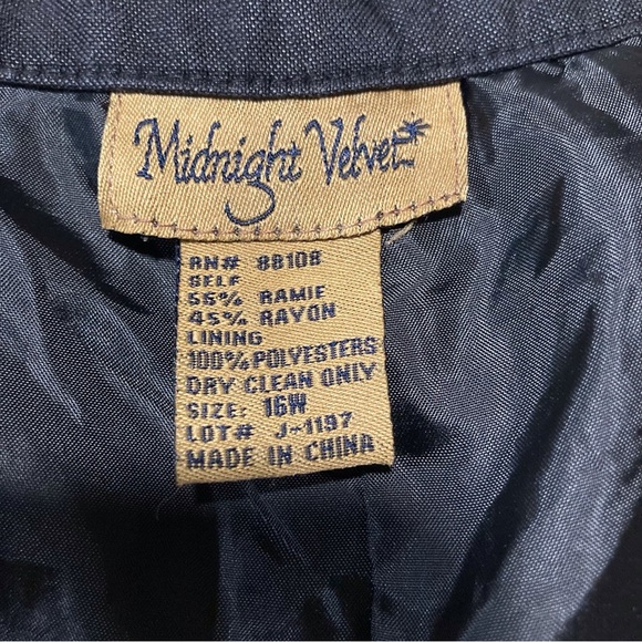 Midnight Velvet Brand Rayon Blend Black Cropped Pants with Lace Trim - Picture 6 of 11